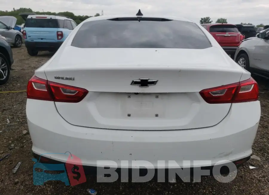 1G1ZB5ST1LF118557 Photo# 6
