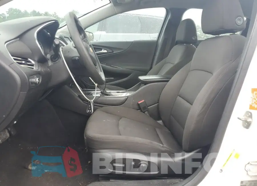 1G1ZD5ST0JF276010 Photo# 7