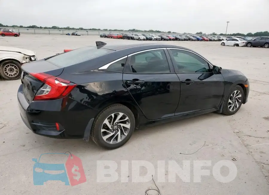 19XFC2F74HE011474 Photo# 3