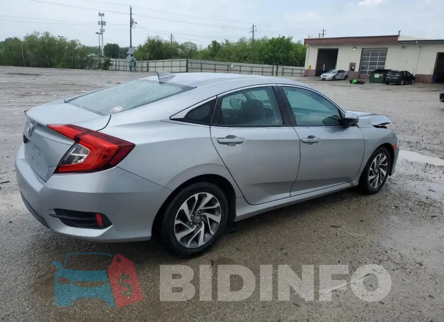 19XFC2F78HE014930 Photo# 3