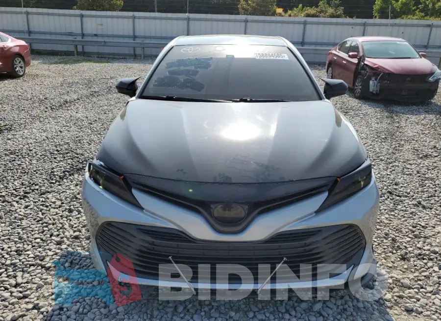4T1B11HK4JU150040 Photo# 5