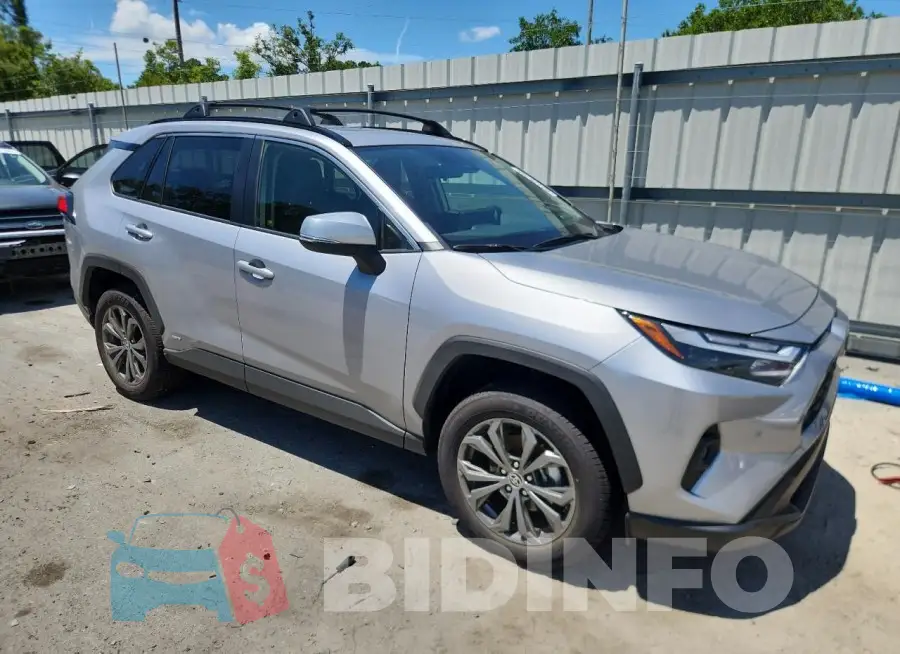 JTMB6RFV4SD152132 Photo# 4