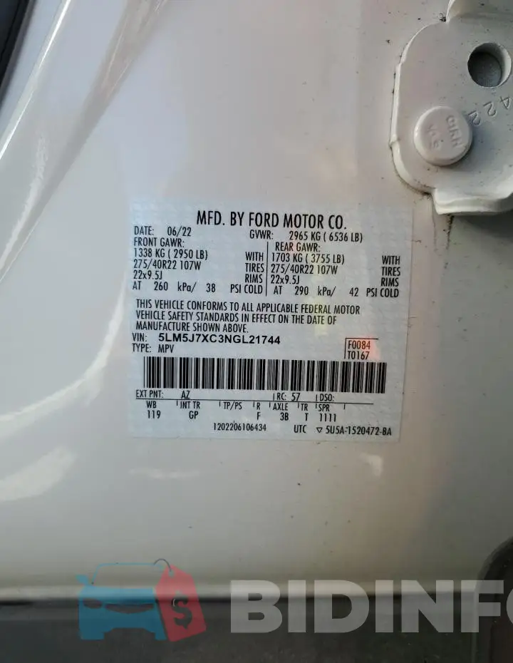 5LM5J7XC3NGL21744 Photo# 13
