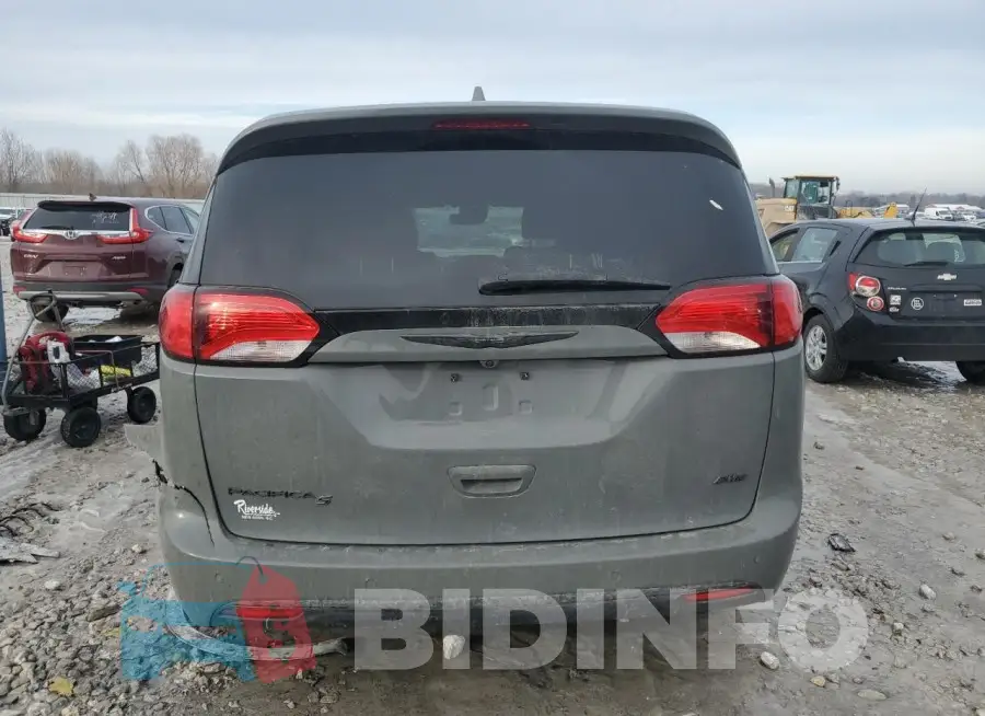 2C4RC3BG4LR260325 Photo# 6