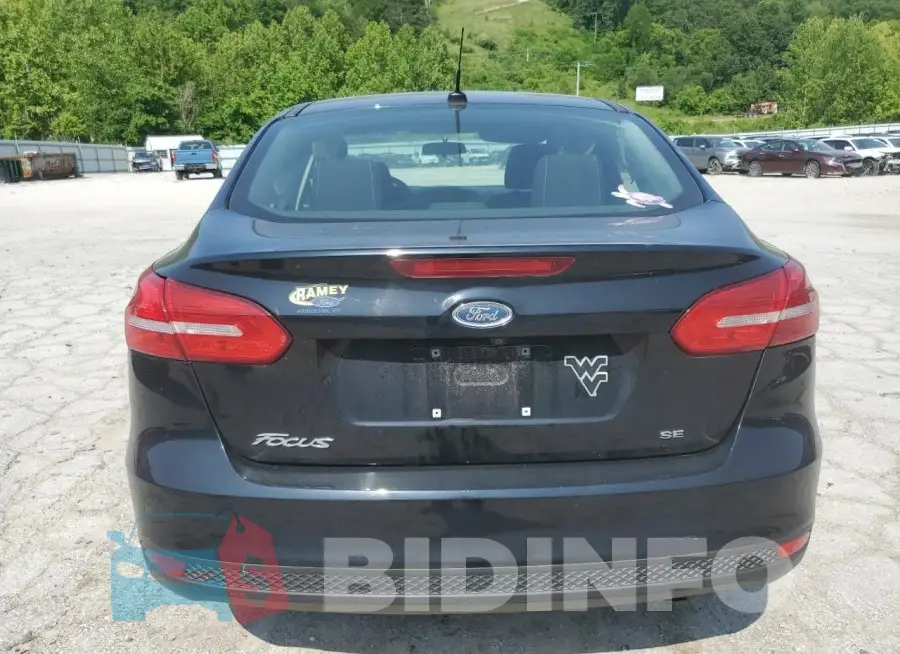 1FADP3F27JL207952 Photo# 6
