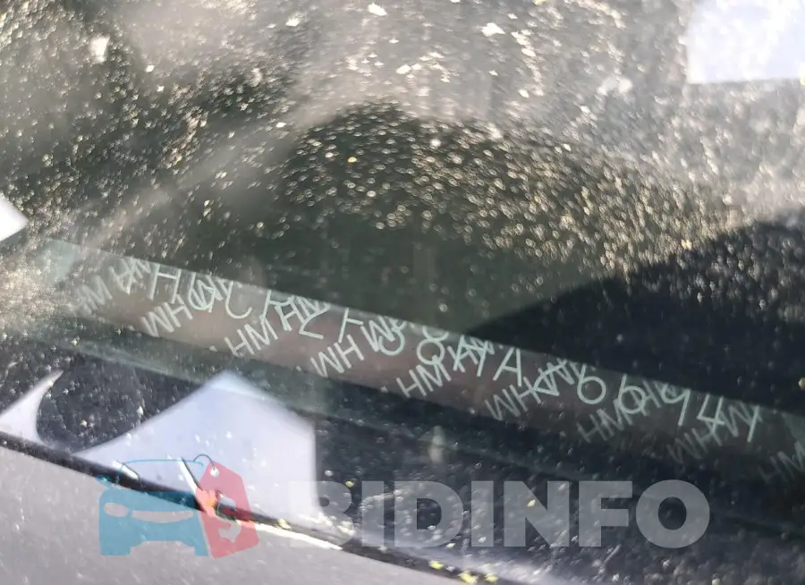 1HGCR2F38HA266941 Photo# 12