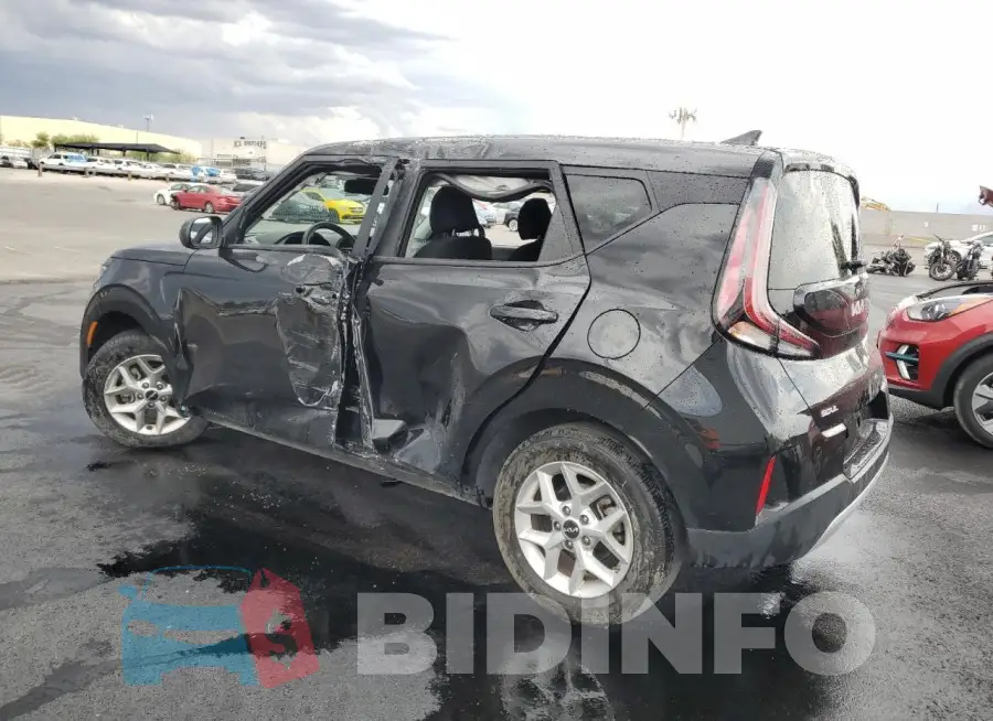 KNDJ23AU9R7902443 Photo# 2