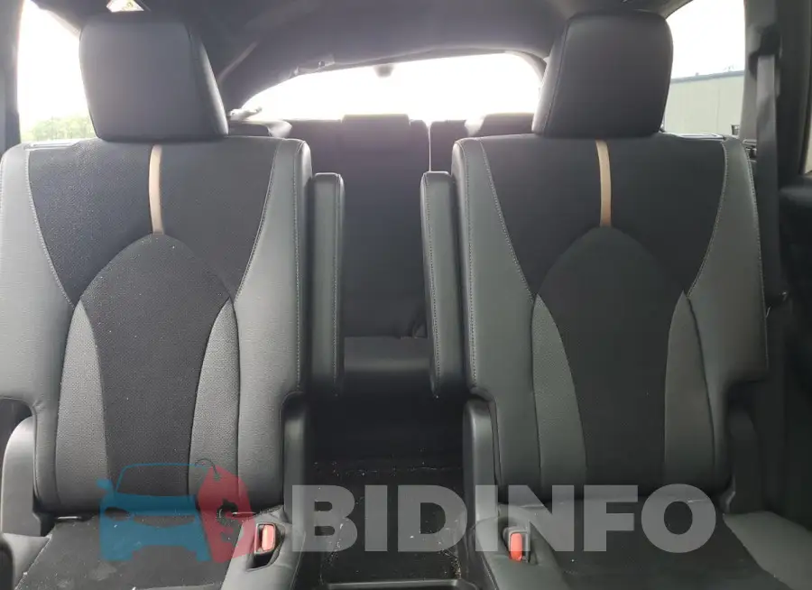 5TDADAB57RS005651 Photo# 10