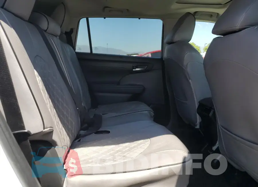5TDHBRCH6NS553761 Photo# 11