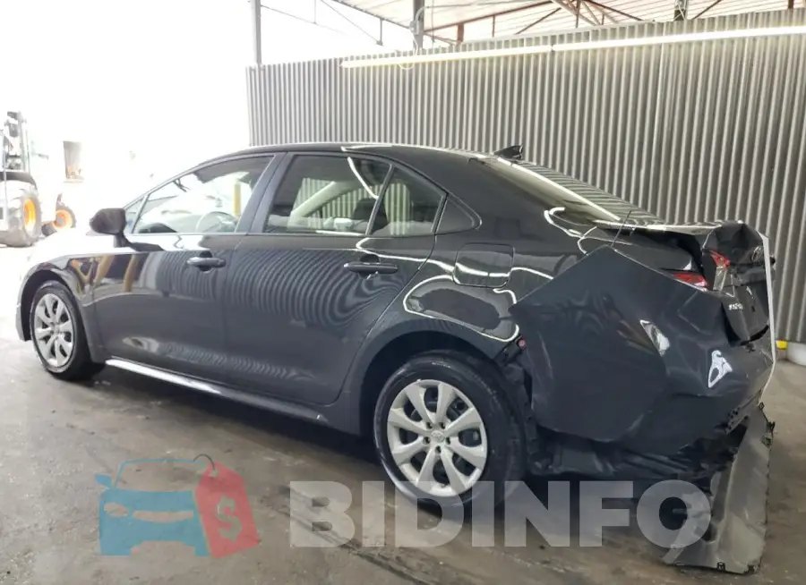 JTDBCMFE2S3070577 Photo# 2