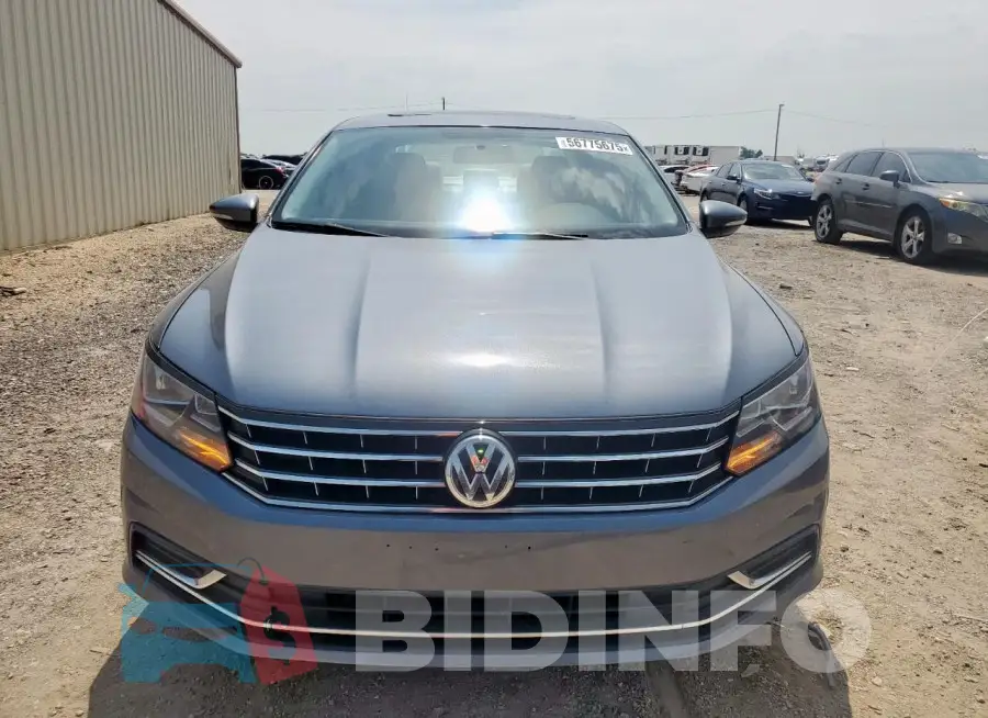 1VWLA7A37KC009241 Photo# 5