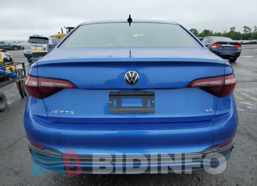 3VW7M7BU6PM042611 Photo# 6
