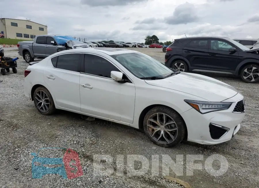 19UDE2F73KA012337 Photo# 4