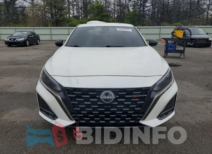 1N4BL4CV2PN389273 Photo# 5