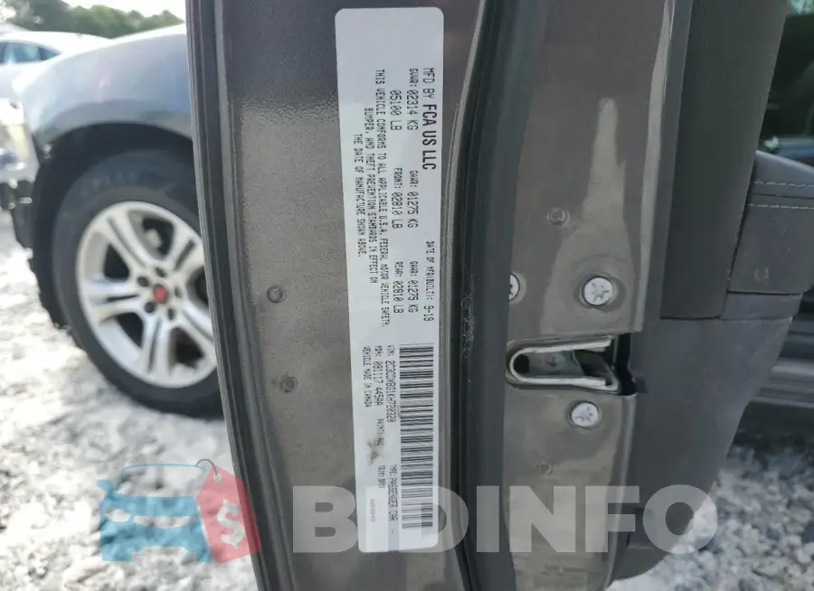 2C3CDXBG1KH720320 Photo# 12