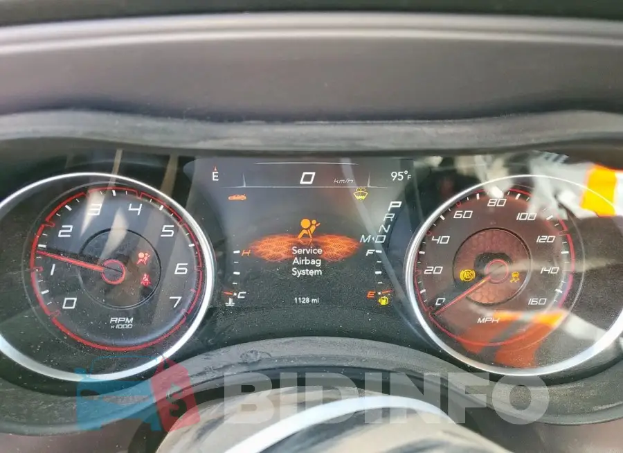 2C3CDXCT5PH639517 Photo# 9