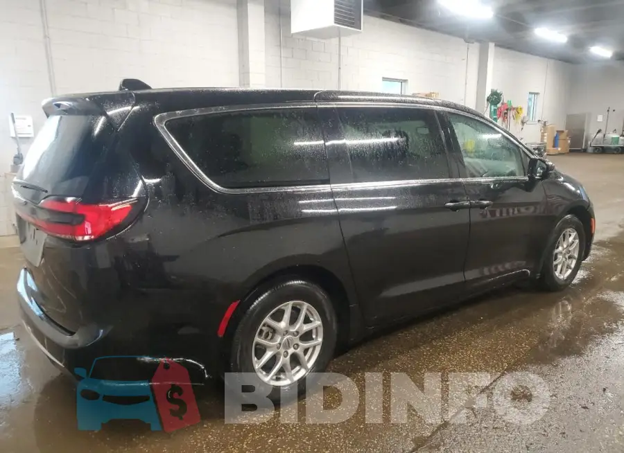 2C4RC1BG3RR173187 Photo# 3