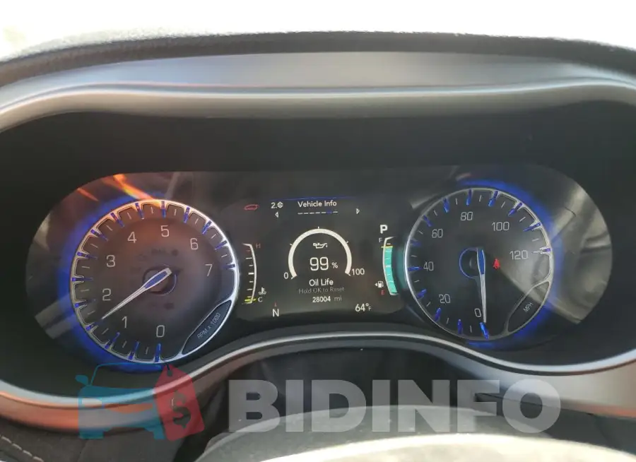 2C4RC1BGXMR558982 Photo# 9
