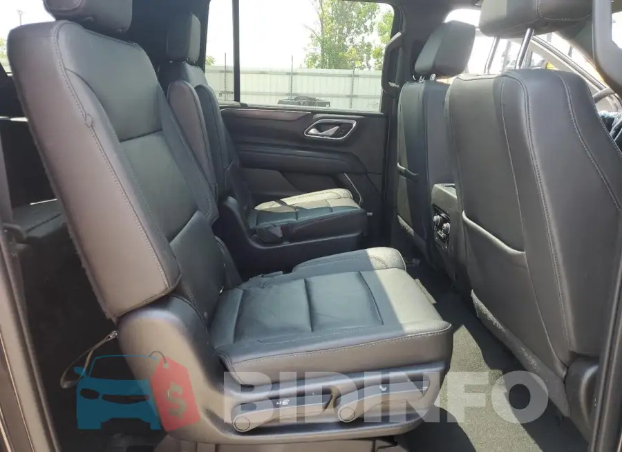 1GNSKDKD3NR210841 Photo# 11