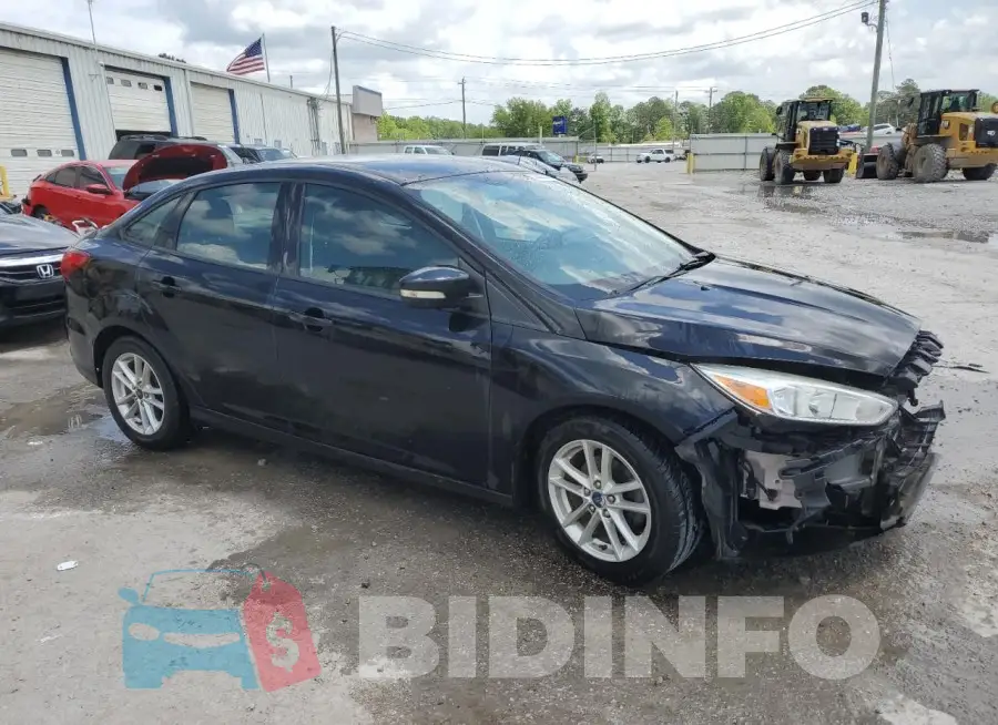 1FADP3F27HL322402 Photo# 4