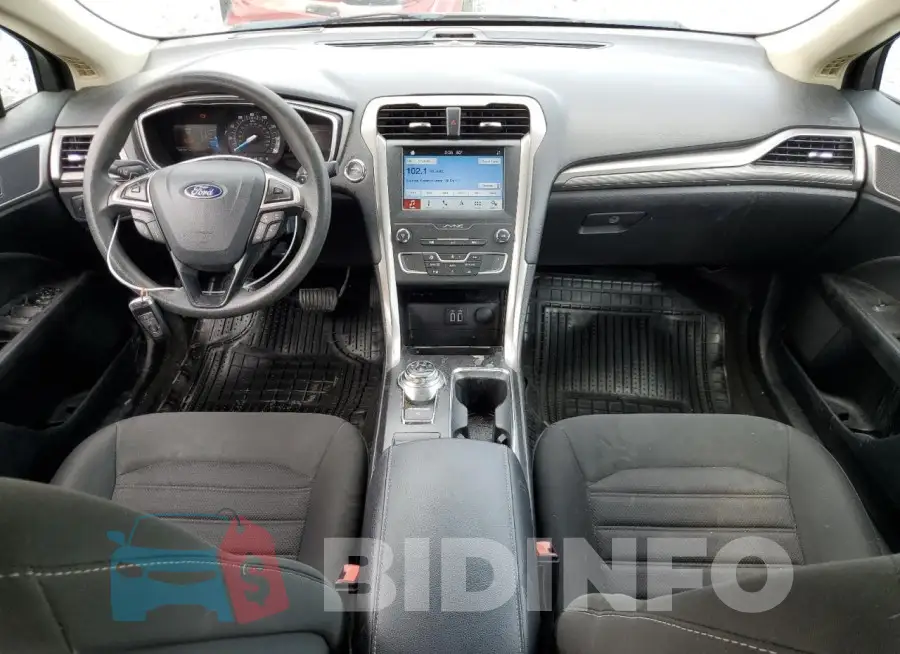 3FA6P0HD7KR102014 Photo# 8