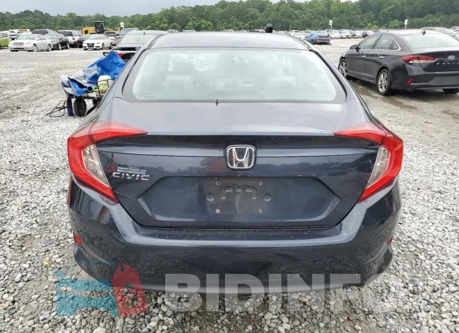 19XFC2F57JE030833 Photo# 6