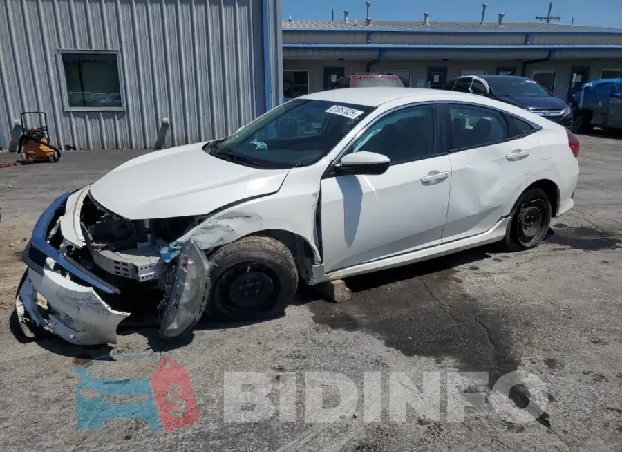 19XFC2F5XGE040913 Photo# 1