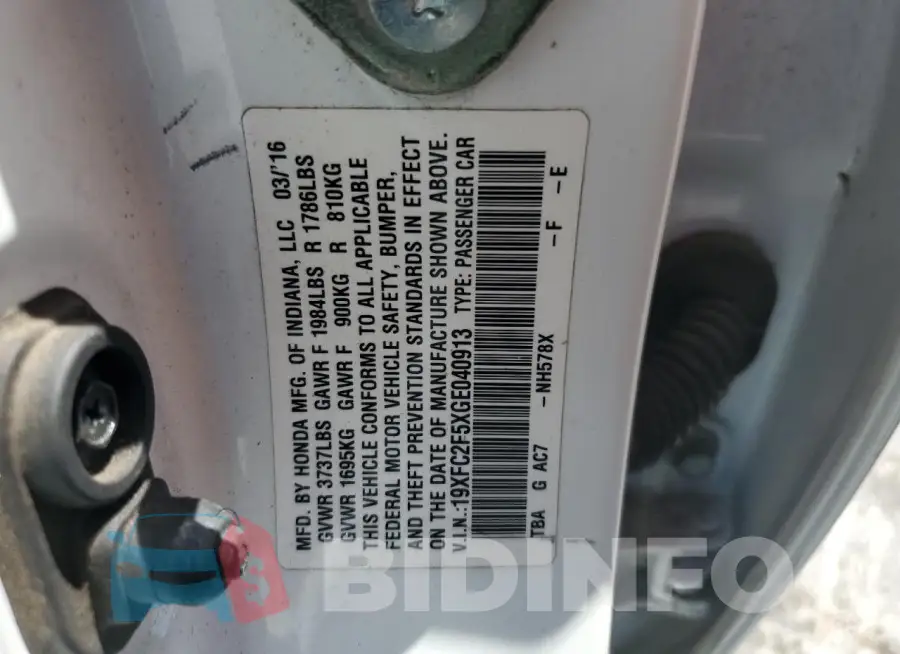 19XFC2F5XGE040913 Photo# 12