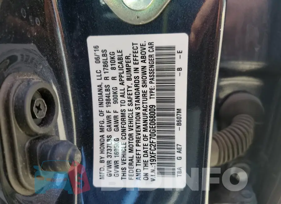 19XFC2F70GE068009 Photo# 12