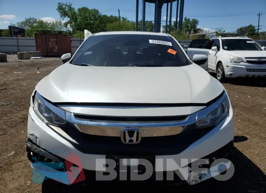 19XFC2F70HE053883 Photo# 5