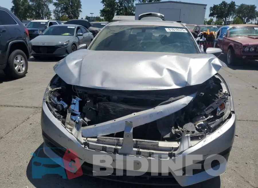 19XFC2F73HE204988 Photo# 5