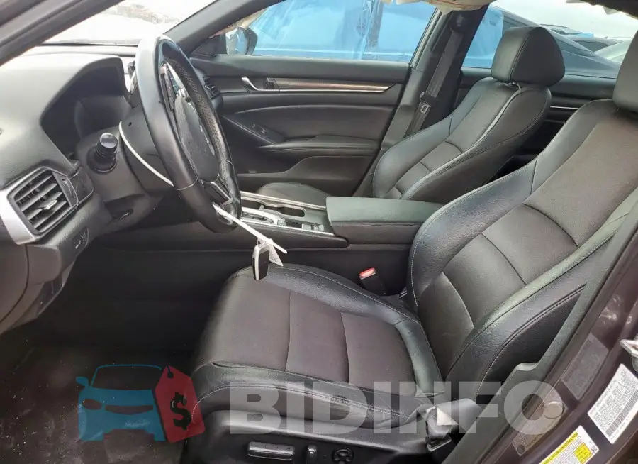 1HGCV1F36KA069893 Photo# 7
