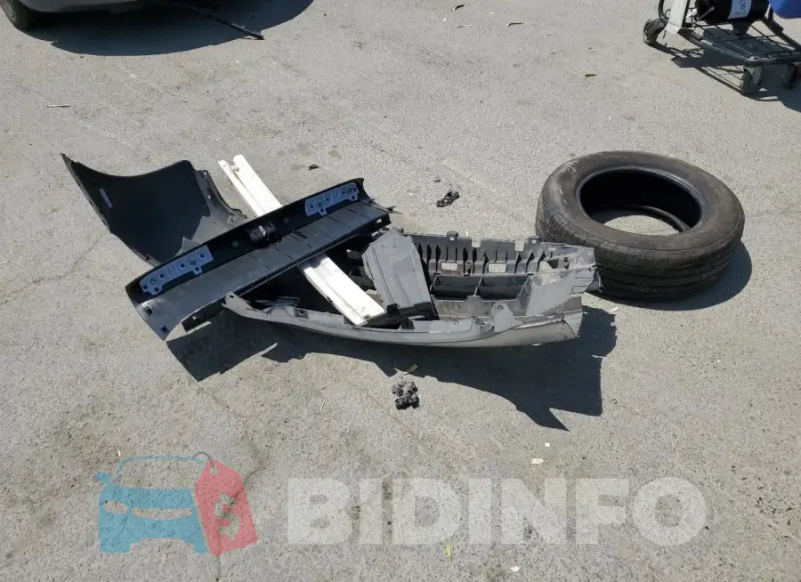 1HGCV1F37NA001834 Photo# 12