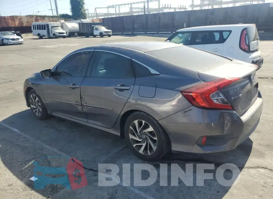 2HGFC2F84GH533745 Photo# 2
