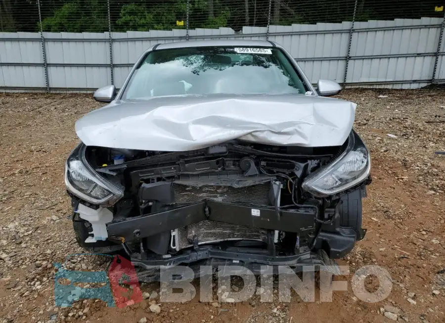 3KPC24A64NE159216 Photo# 5