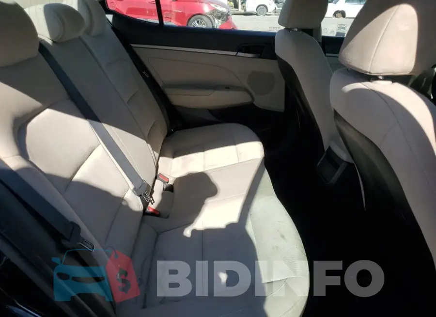 KMHD74LF6HU401993 Photo# 10