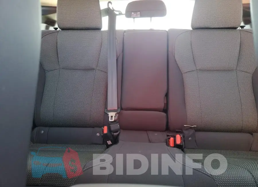 JF2GUADC6RH259816 Photo# 10