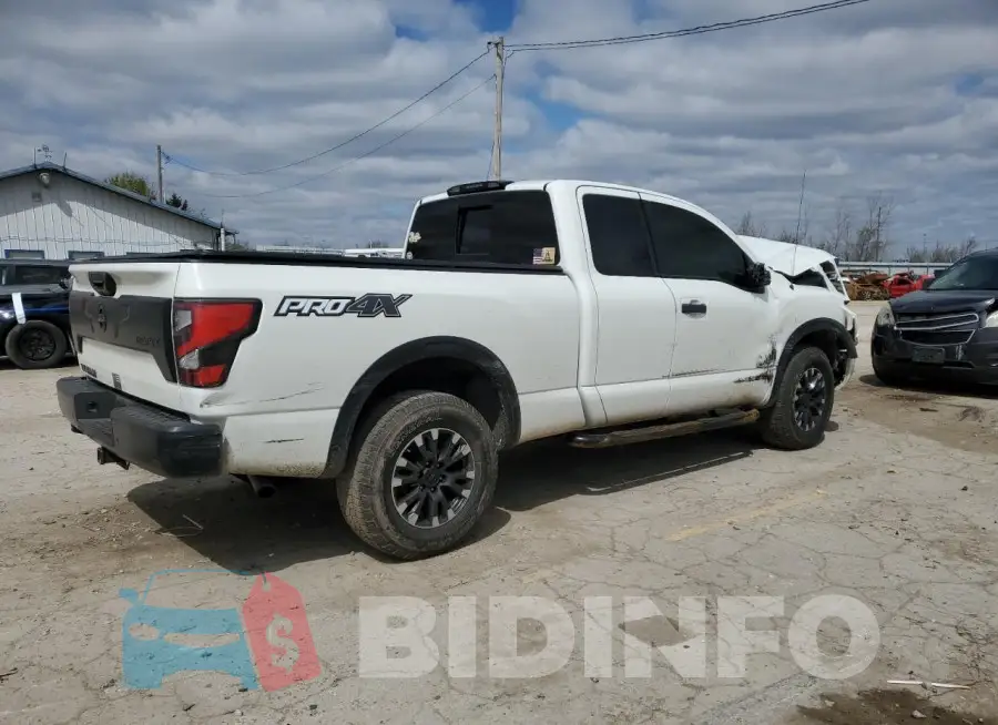 1N6AA1CD6LN512081 Photo# 3