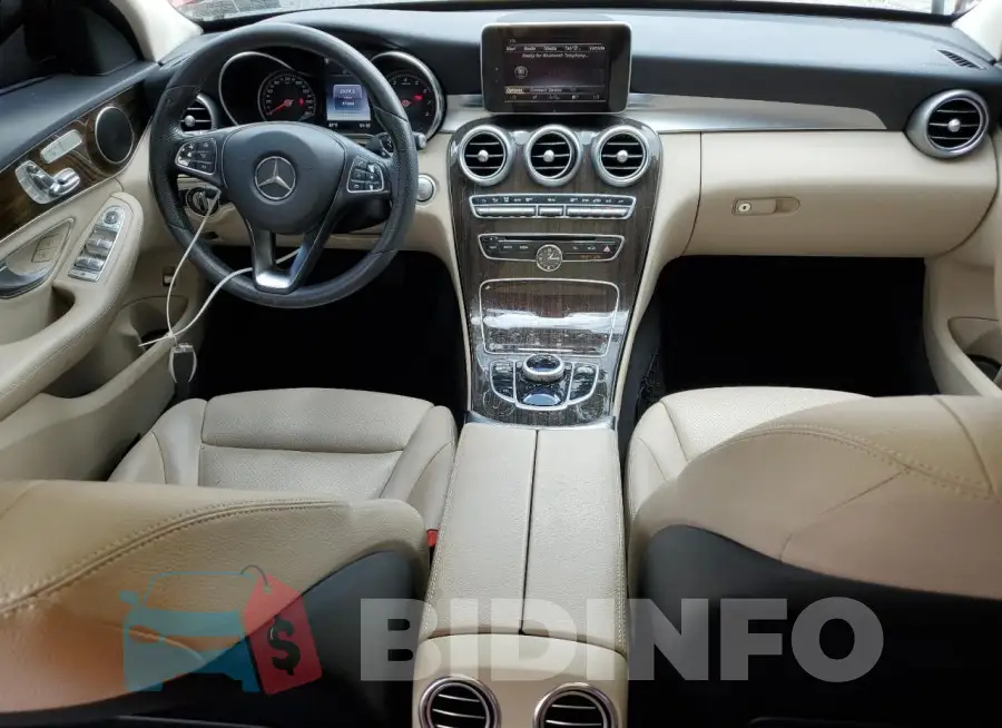 55SWF4KB3HU217567 Photo# 8