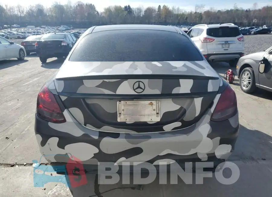 55SWF4KB9GU118427 Photo# 6