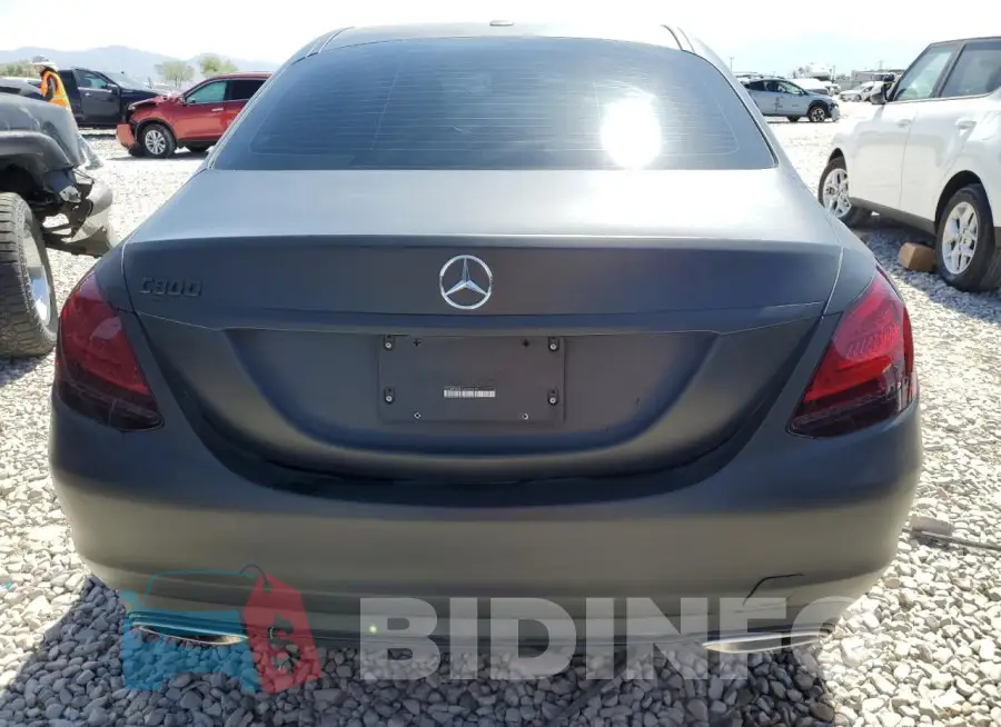 55SWF8DB1LU330172 Photo# 6
