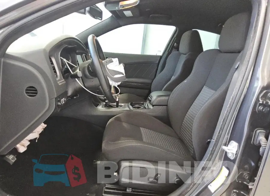 2C3CDXHG8PH672426 Photo# 7