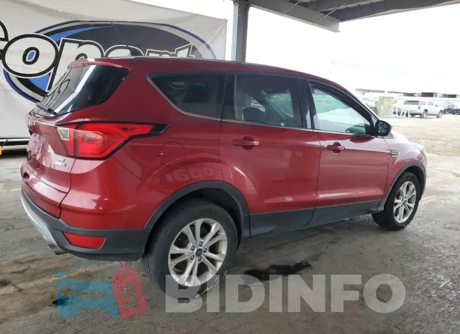 1FMCU9GD8KUB31246 Photo# 3