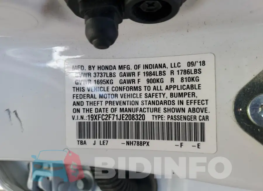 19XFC2F71JE208320 Photo# 12