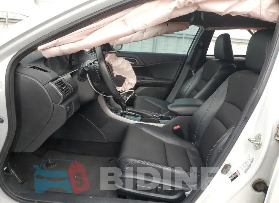1HGCR2F50GA240883 Photo# 7