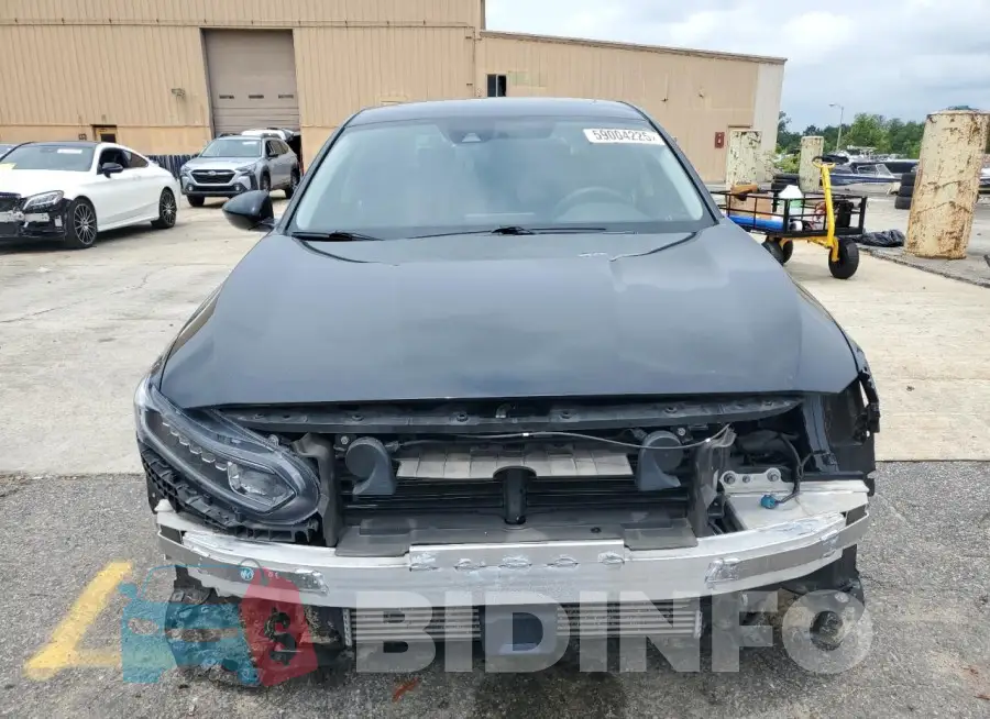 1HGCV1F45JA257831 Photo# 5