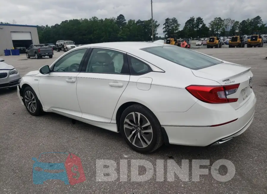 1HGCV3F54KA016901 Photo# 2