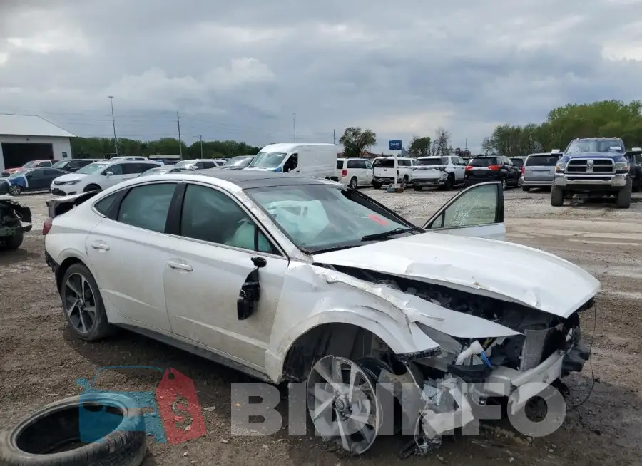 KMHL44J29NA225877 Photo# 4