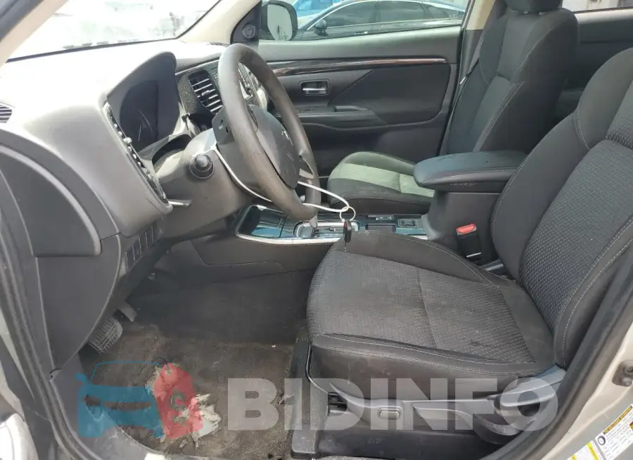 JA4AD2A35LZ015097 Photo# 7