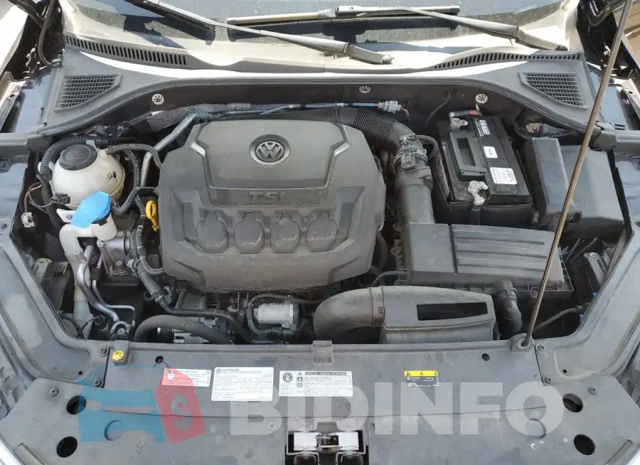 1VWMA7A38LC018858 Photo# 11